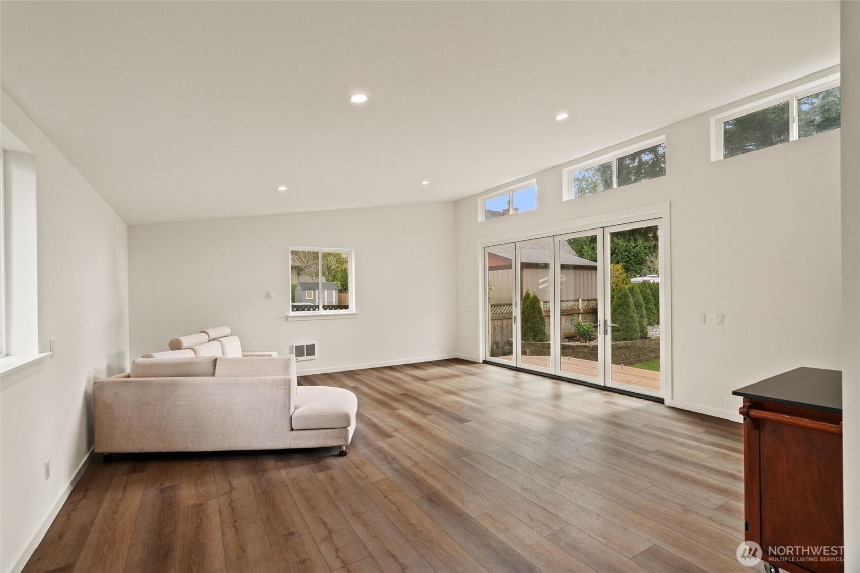 8615 184th Street Southwest Edmonds, WA 98026 - Photo 31 of 37