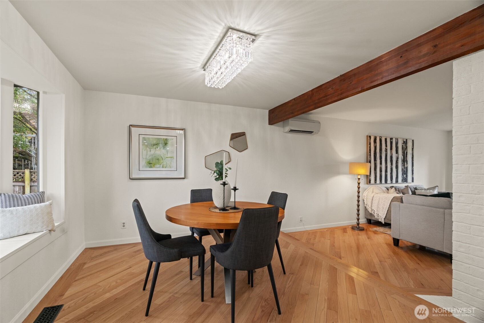 8615 184th Street Southwest Edmonds, WA 98026 - Photo 9 of 37