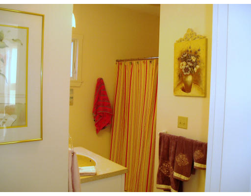 56 Coolidge Road Danvers, MA 01923 - Photo 4 of 14 Gallery Image 4