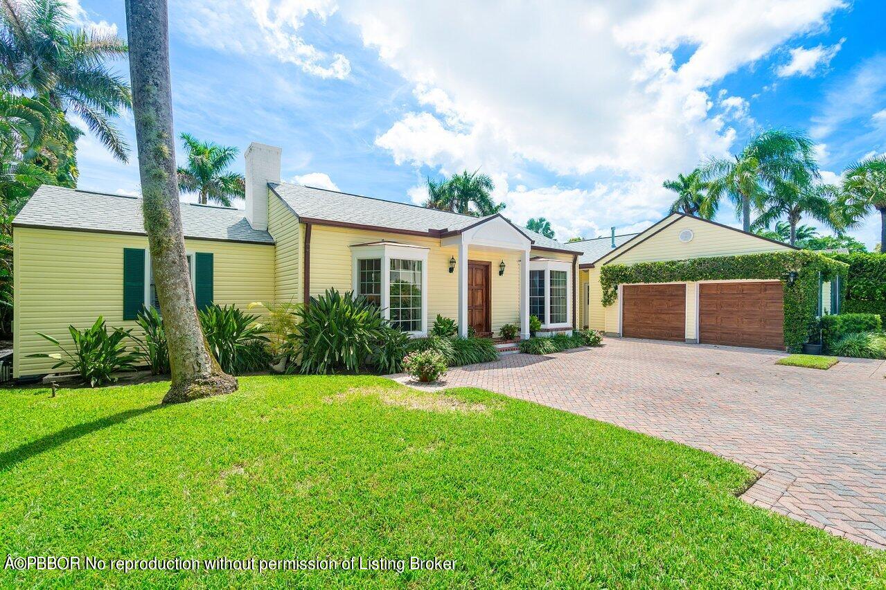 240 Miraflores Drive Palm Beach, FL 33480 - Photo 2 of 25 002-240MirafloresDrive-PalmBeach-FL-3348