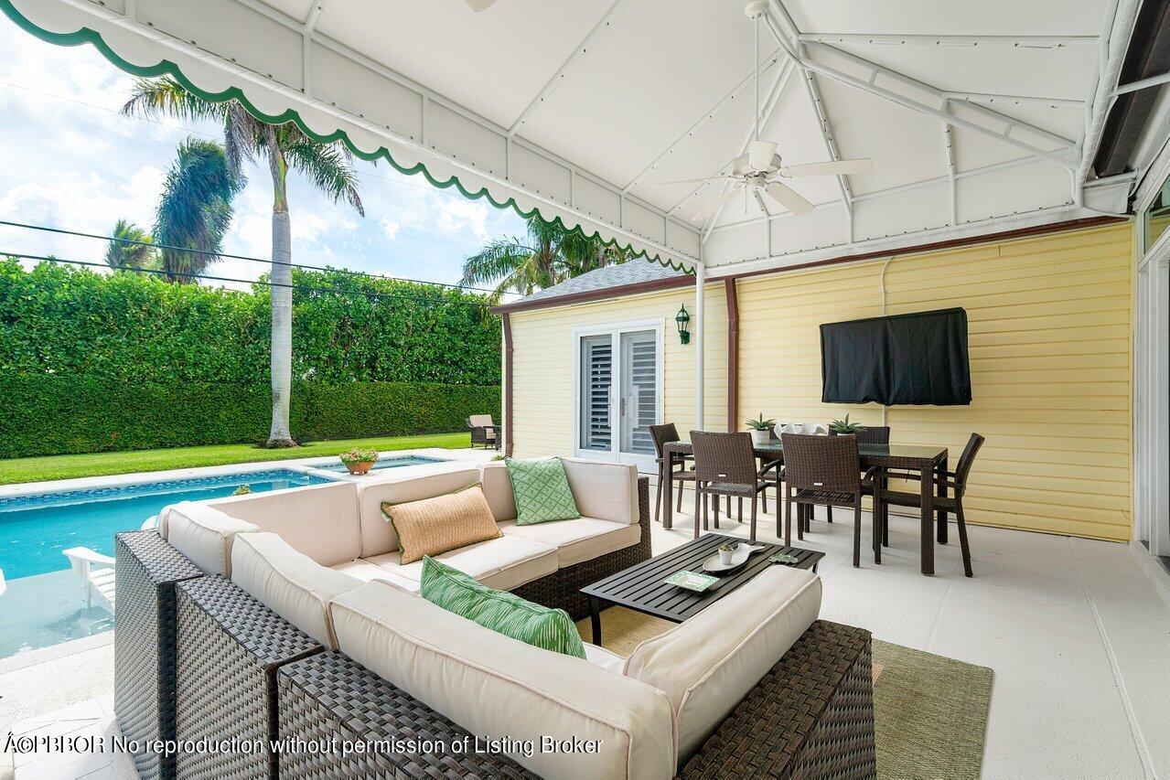 240 Miraflores Drive Palm Beach, FL 33480 - Photo 22 of 25 037-240MirafloresDrive-PalmBeach-FL-3348