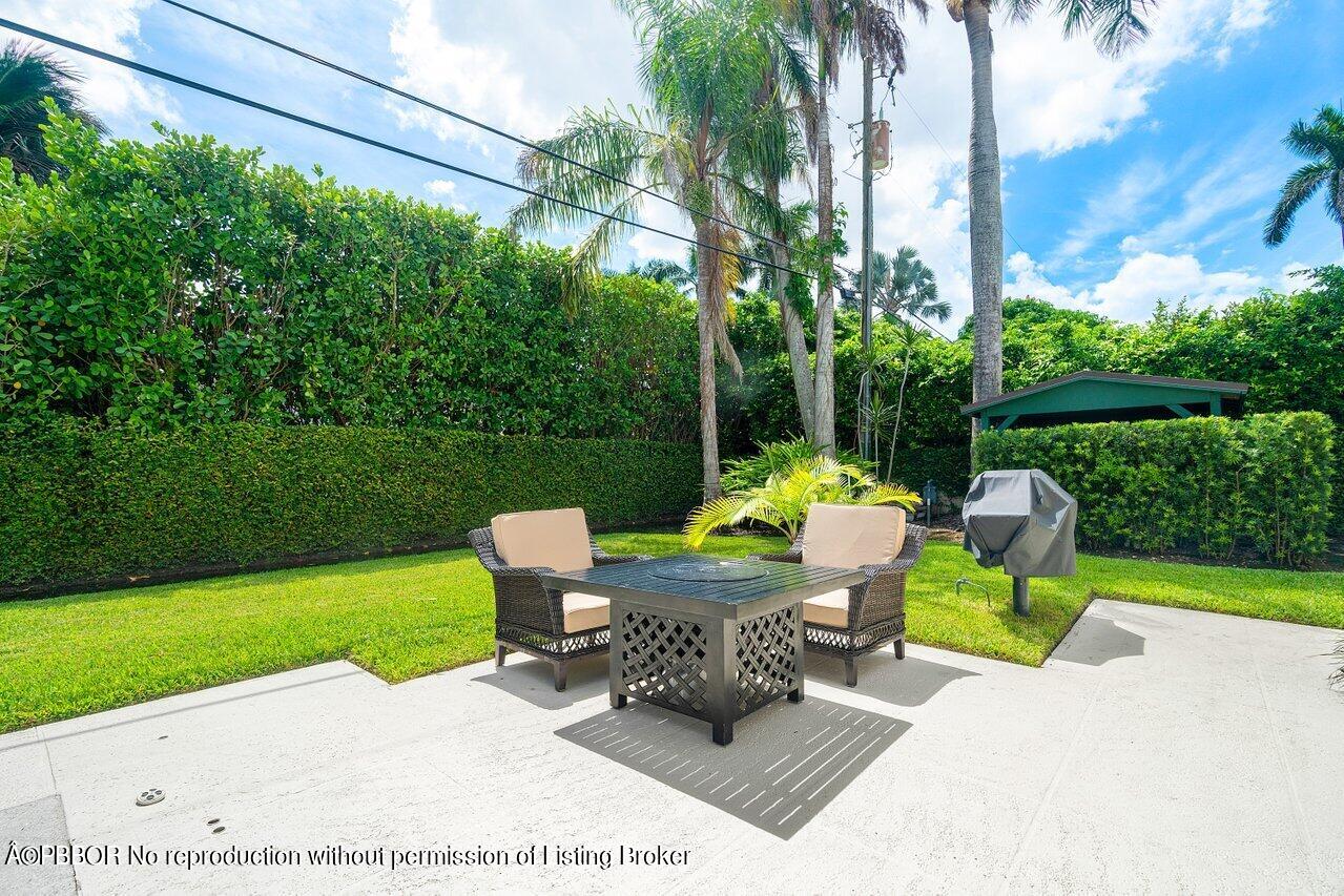 240 Miraflores Drive Palm Beach, FL 33480 - Photo 23 of 25 042-240MirafloresDrive-PalmBeach-FL-3348