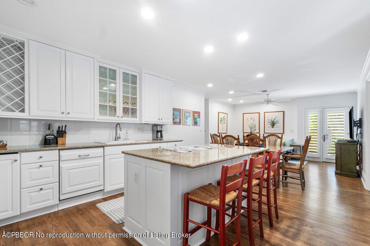 240 Miraflores Drive Palm Beach, FL 33480 - Photo 4 of 25 009-240MirafloresDrive-PalmBeach-FL-3348