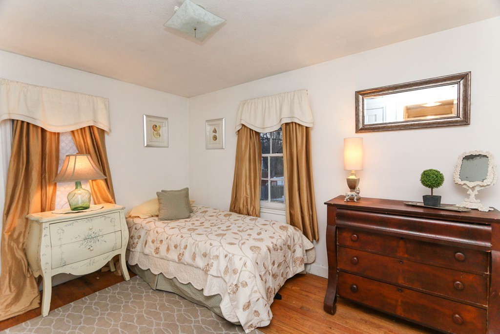 174 Maple Road Longmeadow, MA 01106 - Photo 11 of 20