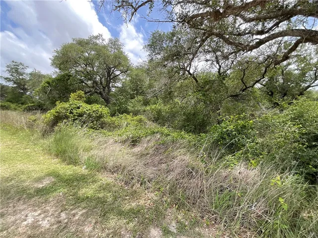$87,500 | 342 Whispering Woods, Rockport, TX 78382