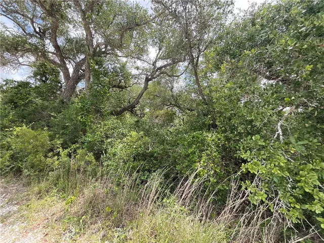 $87,500 | 342 Whispering Woods, Rockport, TX 78382