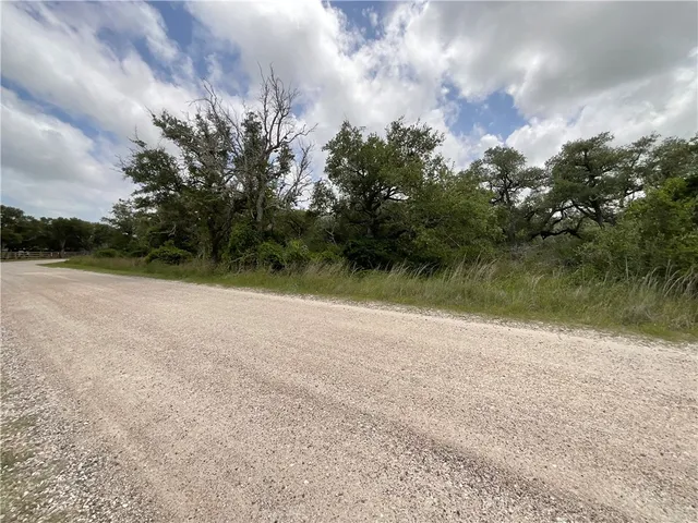 $87,500 | 342 Whispering Woods, Rockport, TX 78382