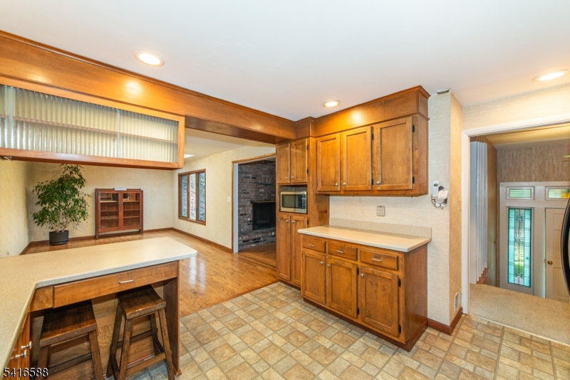 6 Van Duyne Road Mountain Lakes, NJ 07046 - Photo 20 of 44