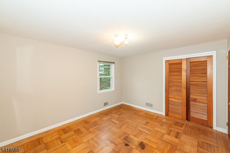 6 Van Duyne Road Mountain Lakes, NJ 07046 - Photo 27 of 44