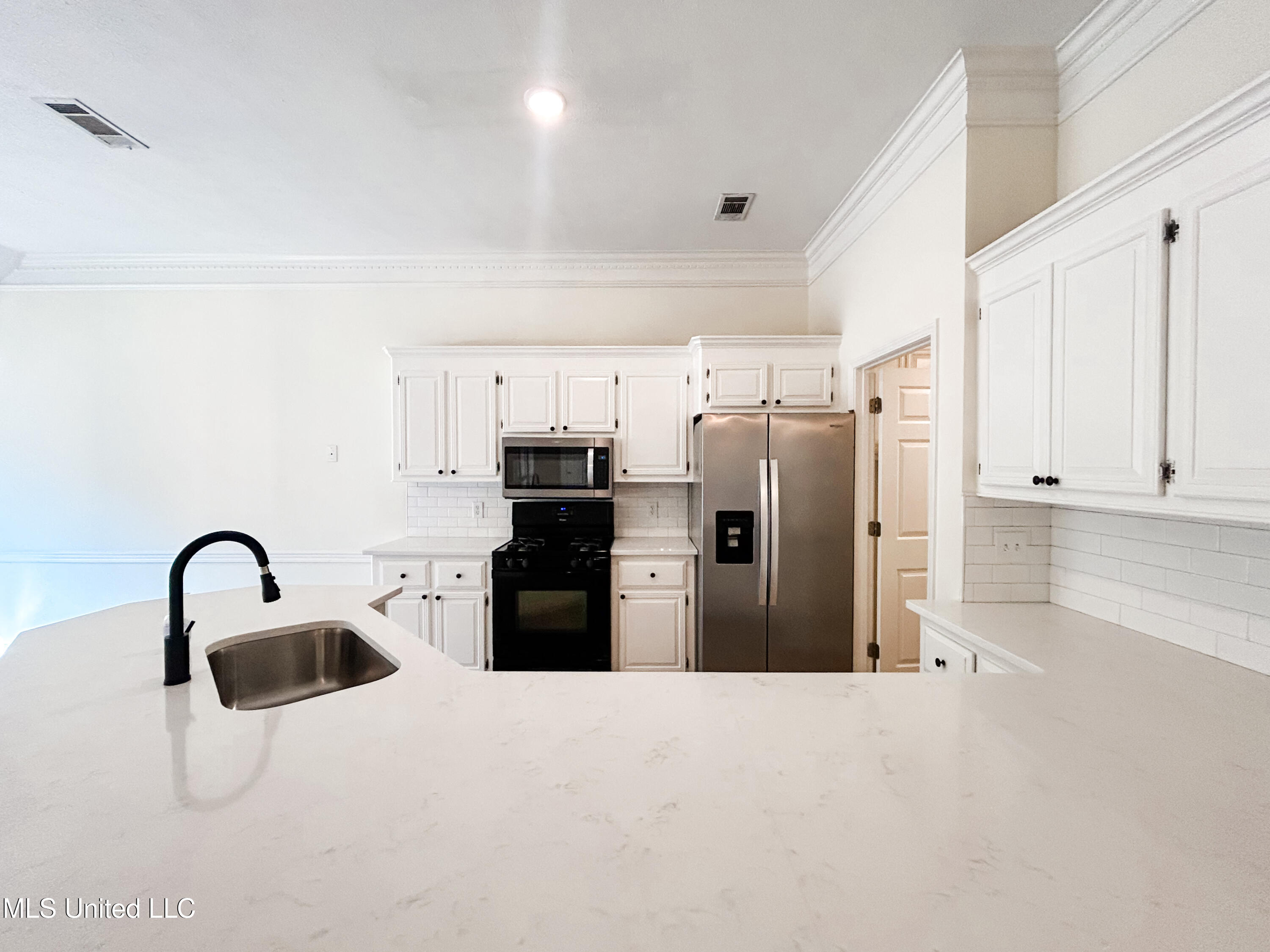 431 Hemlock Drive Flowood, MS 39232 - Photo 15 of 38 IMG_1108