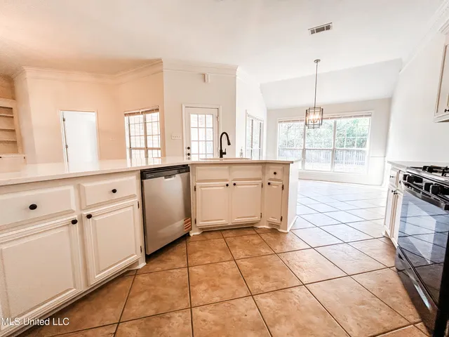 $314,900 | 431 Hemlock Drive, Flowood, MS 39232