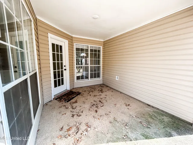 $314,900 | 431 Hemlock Drive, Flowood, MS 39232