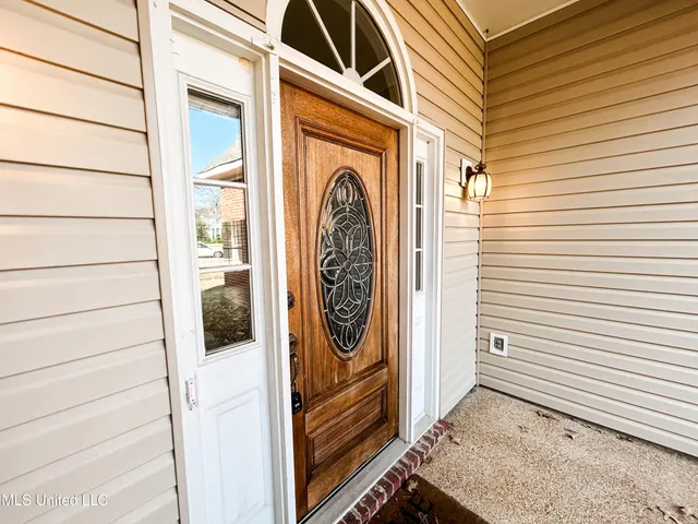 $314,900 | 431 Hemlock Drive, Flowood, MS 39232