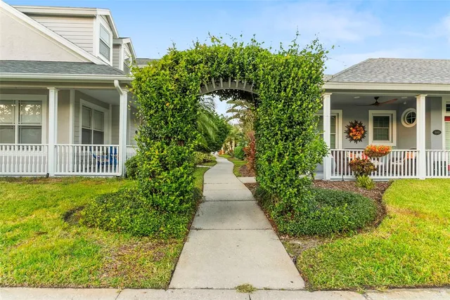 $3,700 | 10806 Spring Mountain Place, Tampa, FL 33626