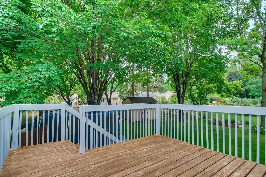 5634 Pascal Street Shoreview, MN 55126 - Photo 22 of 27 Gallery Image 22