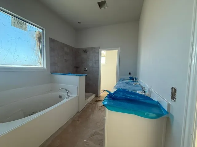 $511,925 | 870 County Road 200, Valley View, TX 76272