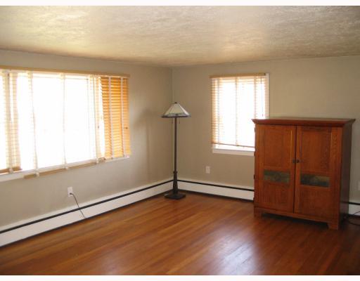 1130 Mission Road Latrobe, PA 15650 - Photo 2 of 12 Living Room.