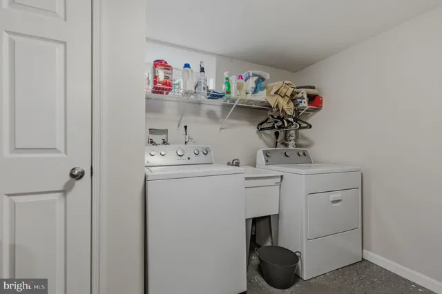 $449,000 | 319 McDaniel Avenue, Wilmington, DE 19803