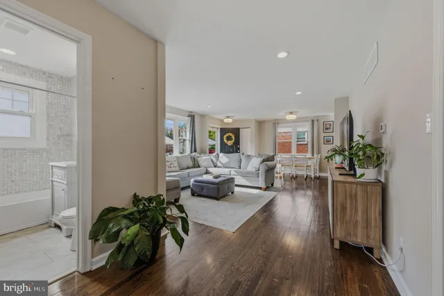 $449,000 | 319 McDaniel Avenue, Wilmington, DE 19803