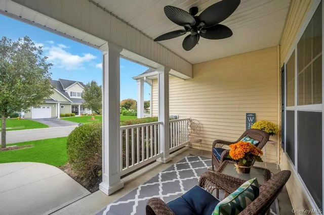 $660,000 | 4 Haverton Court, Riverhead, NY 11901