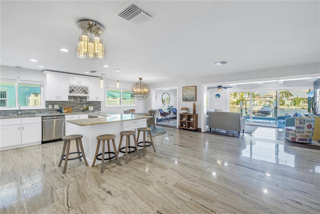 533 Lillian Drive Madeira Beach, FL 33708 - Photo 13 of 84