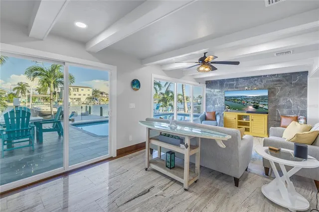 $1,225,000 | 533 Lillian Drive, Madeira Beach, FL 33708