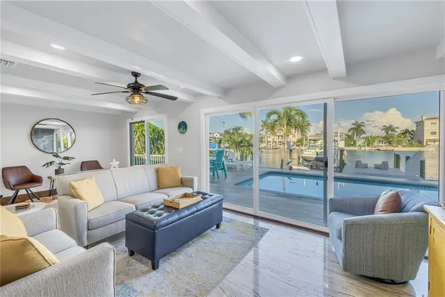 $1,225,000 | 533 Lillian Drive, Madeira Beach, FL 33708