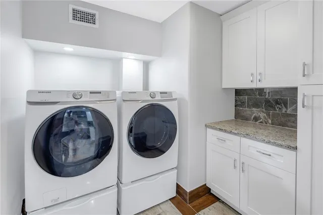 $1,225,000 | 533 Lillian Drive, Madeira Beach, FL 33708