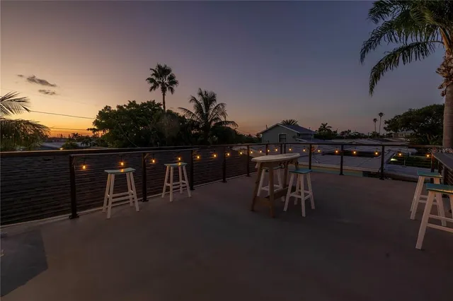 $1,225,000 | 533 Lillian Drive, Madeira Beach, FL 33708