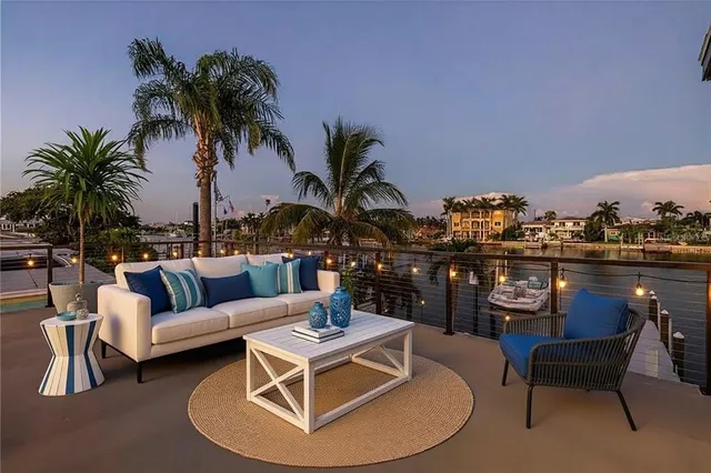 $1,225,000 | 533 Lillian Drive, Madeira Beach, FL 33708