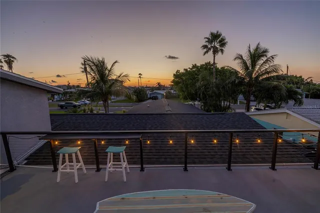 $1,225,000 | 533 Lillian Drive, Madeira Beach, FL 33708