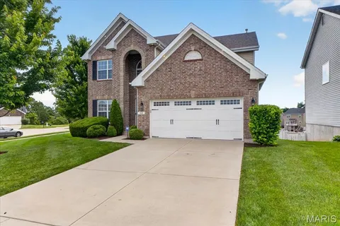$425,000 | 332 Pecan Bluffs Drive, Wentzville, MO 63385