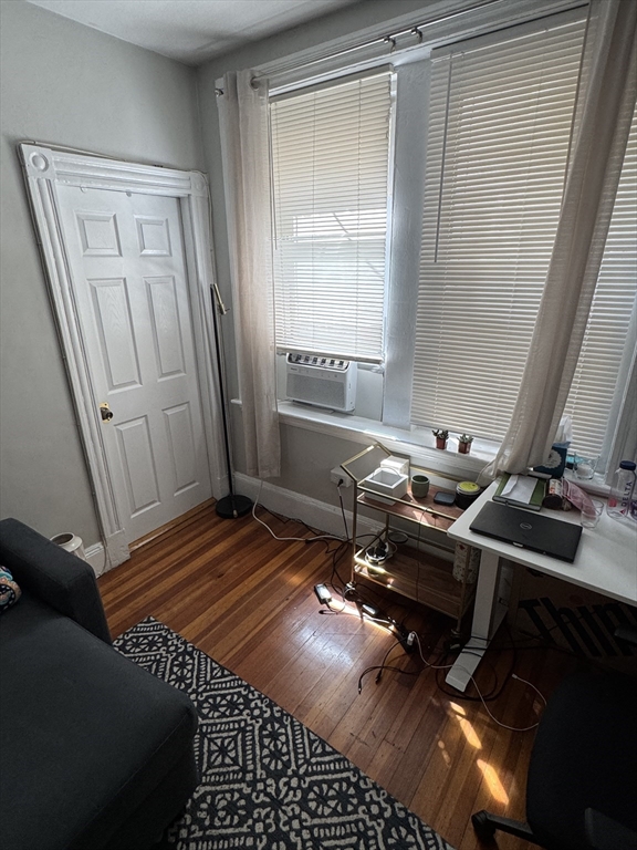 448-452 Hanover Street, Unit 402 Boston, MA 02113 - Photo 16 of 25