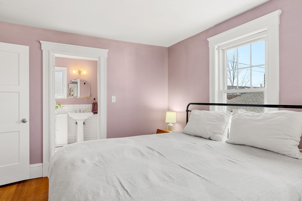 16 Raymond Road Salem, MA 01970 - Photo 29 of 42 Gallery Image 29