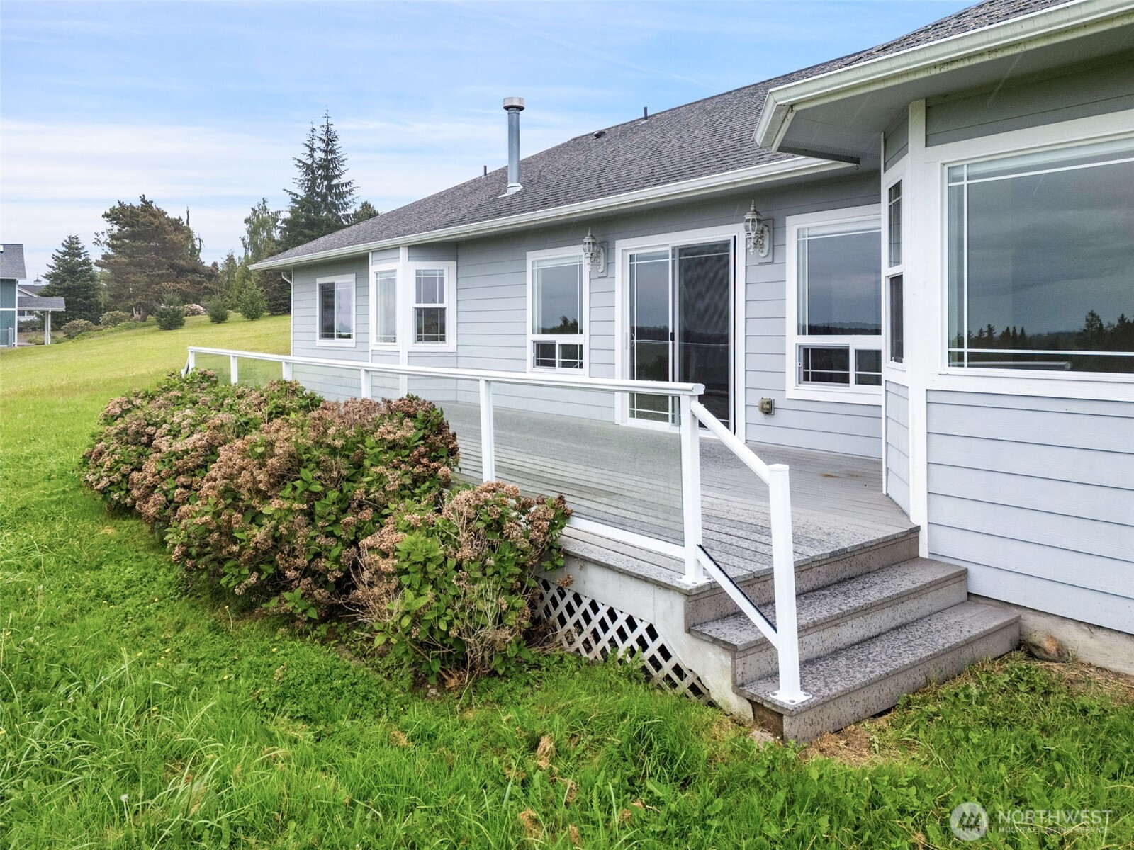 131 Rilla Lane Sequim, WA 98382 - Photo 7 of 36