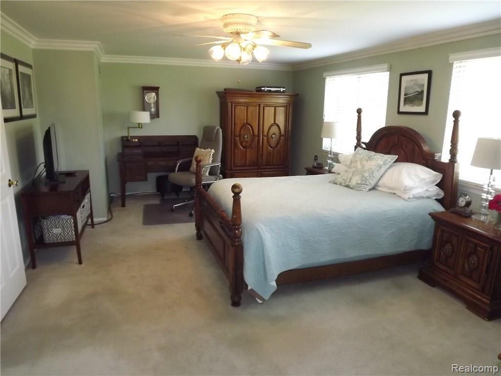 766 Lion Street Rochester Hills, MI 48307 - Photo 31 of 33