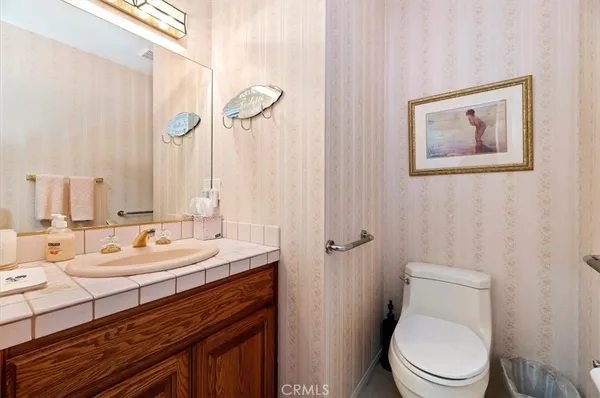 $749,000 | 1168 North Crescent Ridge Road, Fallbrook, CA 92028