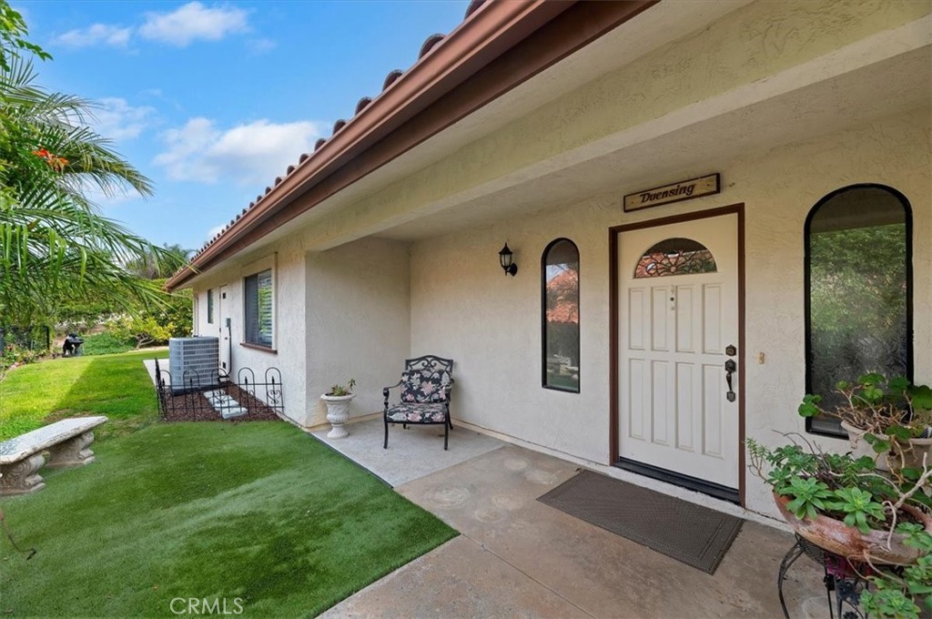 1168 North Crescent Ridge Road Fallbrook, CA 92028 - Photo 6 of 45