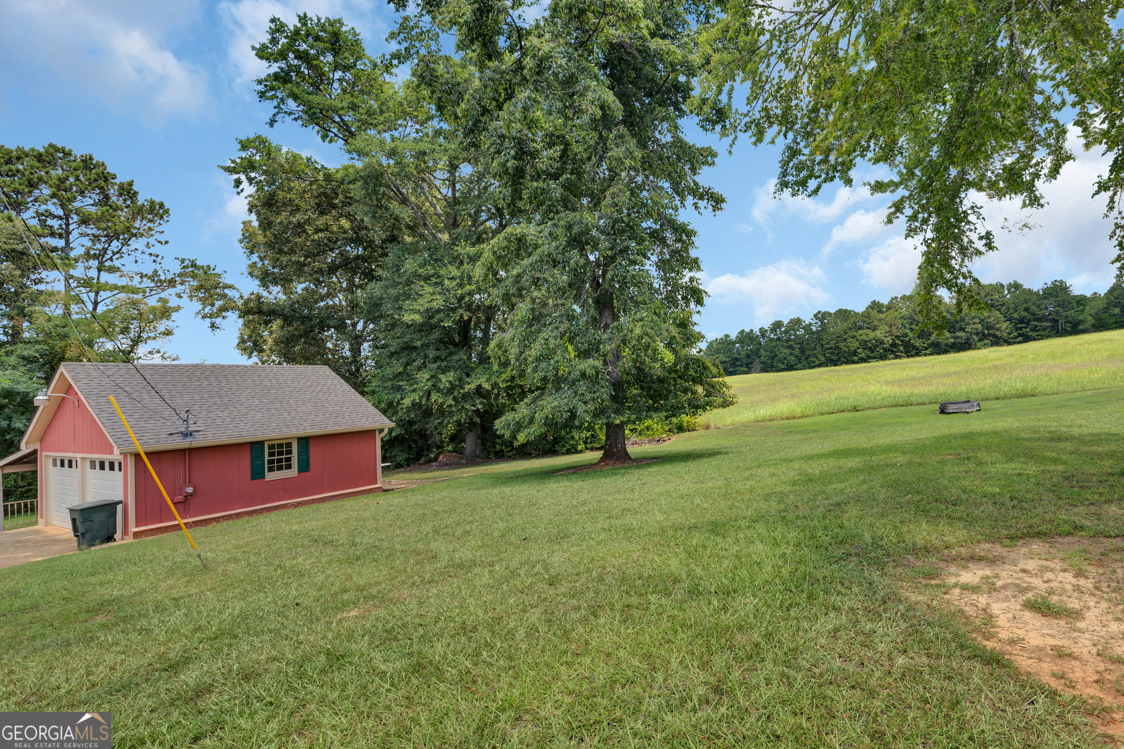 135 Bostwick Road Oxford, GA 30054 - Photo 5 of 35