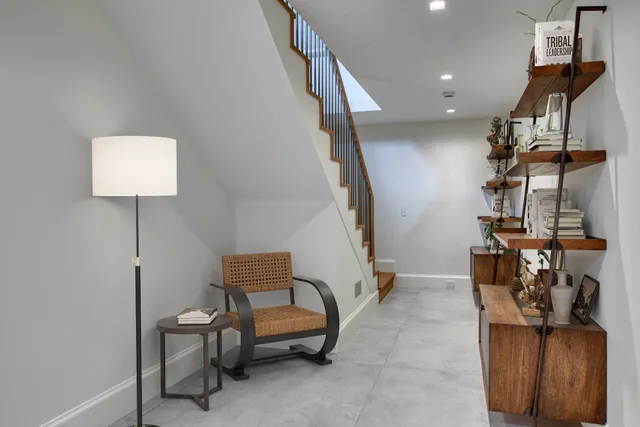 a view of entryway with livingroom and furniture