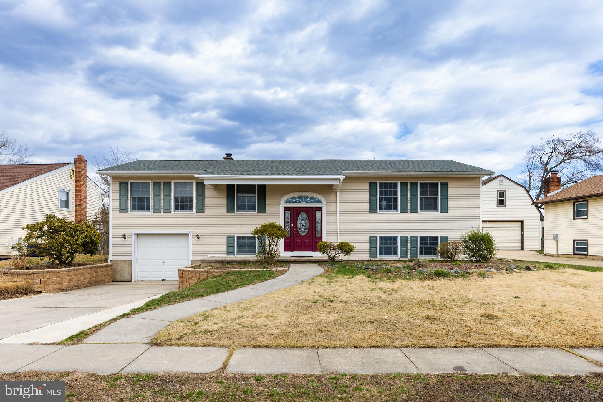 416 Longfield Road Newark, DE 19713 - Photo 2 of 42