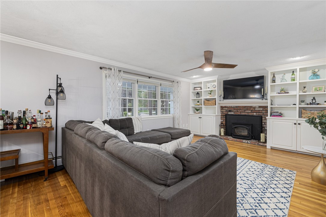 12 Red Maple Road Coventry, RI 02816 - Photo 4 of 44