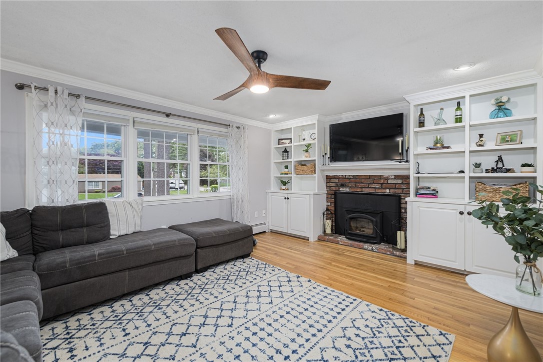 12 Red Maple Road Coventry, RI 02816 - Photo 5 of 44