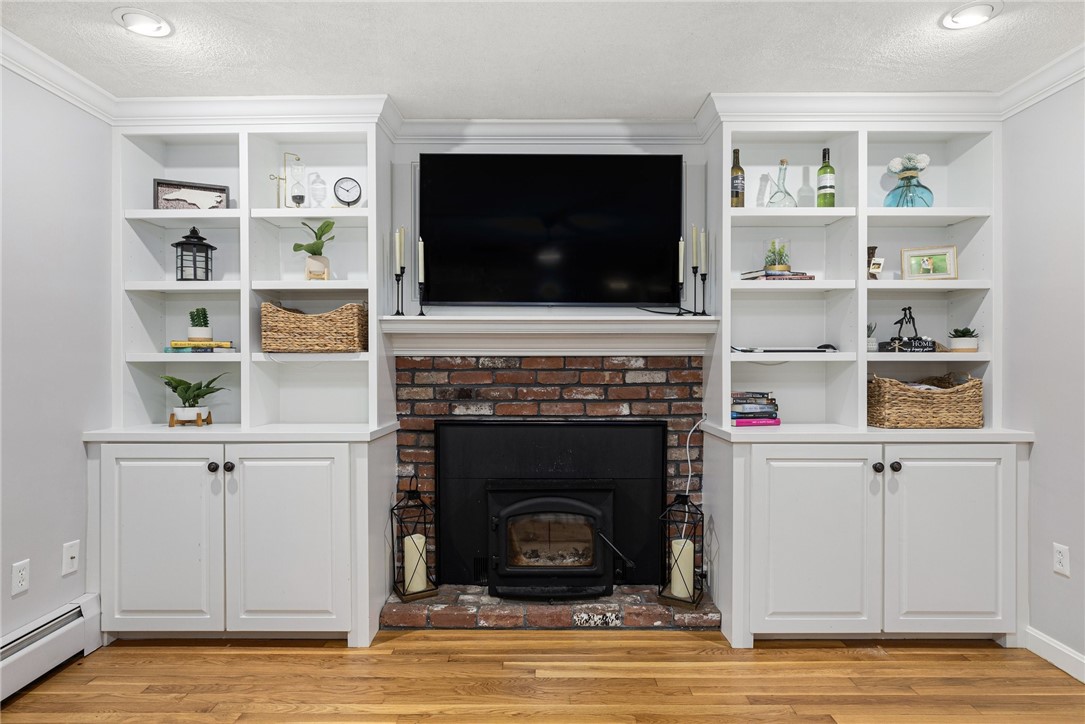 12 Red Maple Road Coventry, RI 02816 - Photo 7 of 44