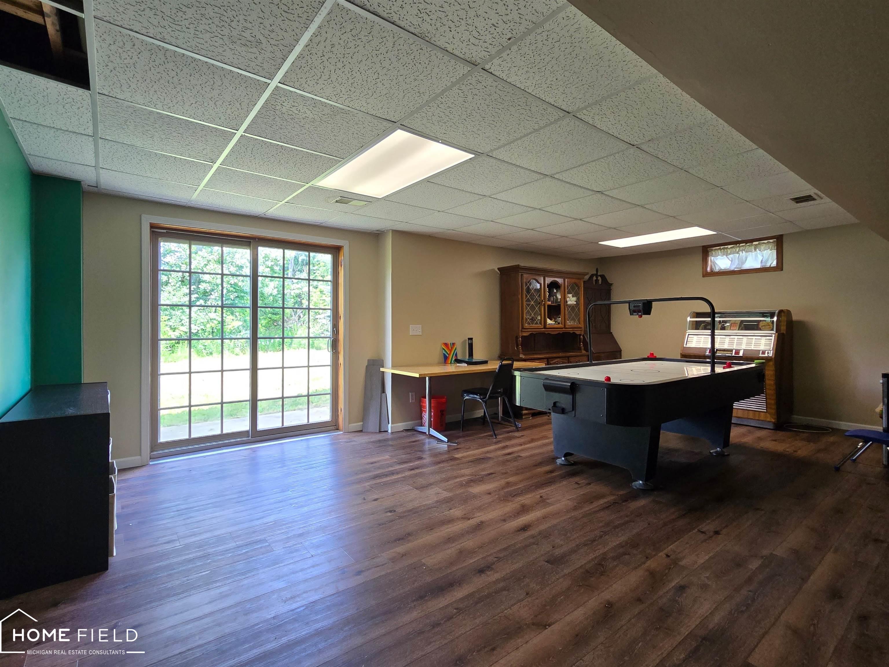 3370 Simpson Road Owosso, MI 48867 - Photo 16 of 47 50146420-68ed91cb-e782-469a-9425-a13bf158173b.JPG
