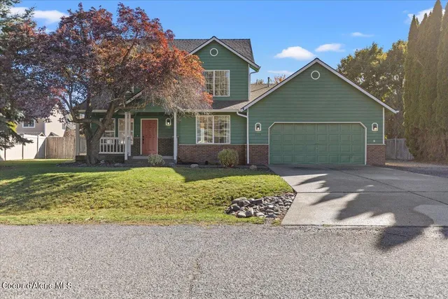 $538,000 | 8698 North Woodvine Drive, Hayden, ID 83835