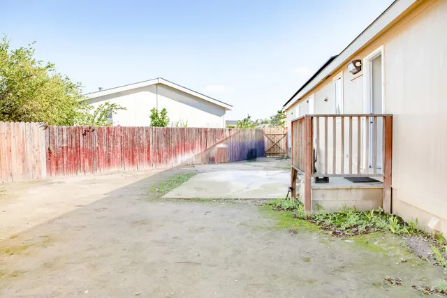 $275,000 | 16660 Almond Street, Huron, CA 93234