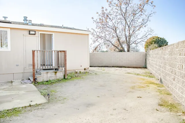 $275,000 | 16660 Almond Street, Huron, CA 93234