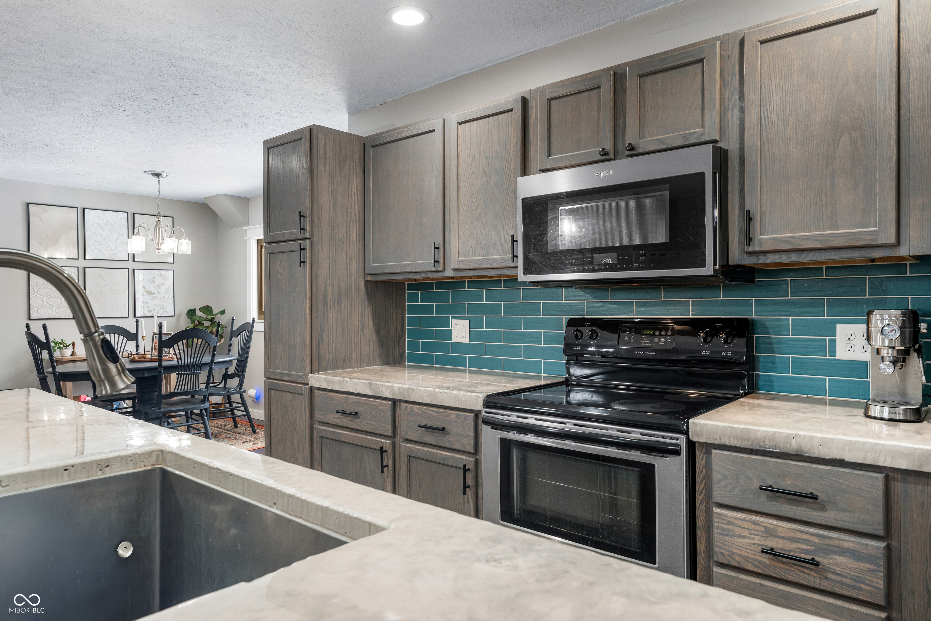 1874 West Northgate Drive Columbus, IN 47201 - Photo 15 of 63