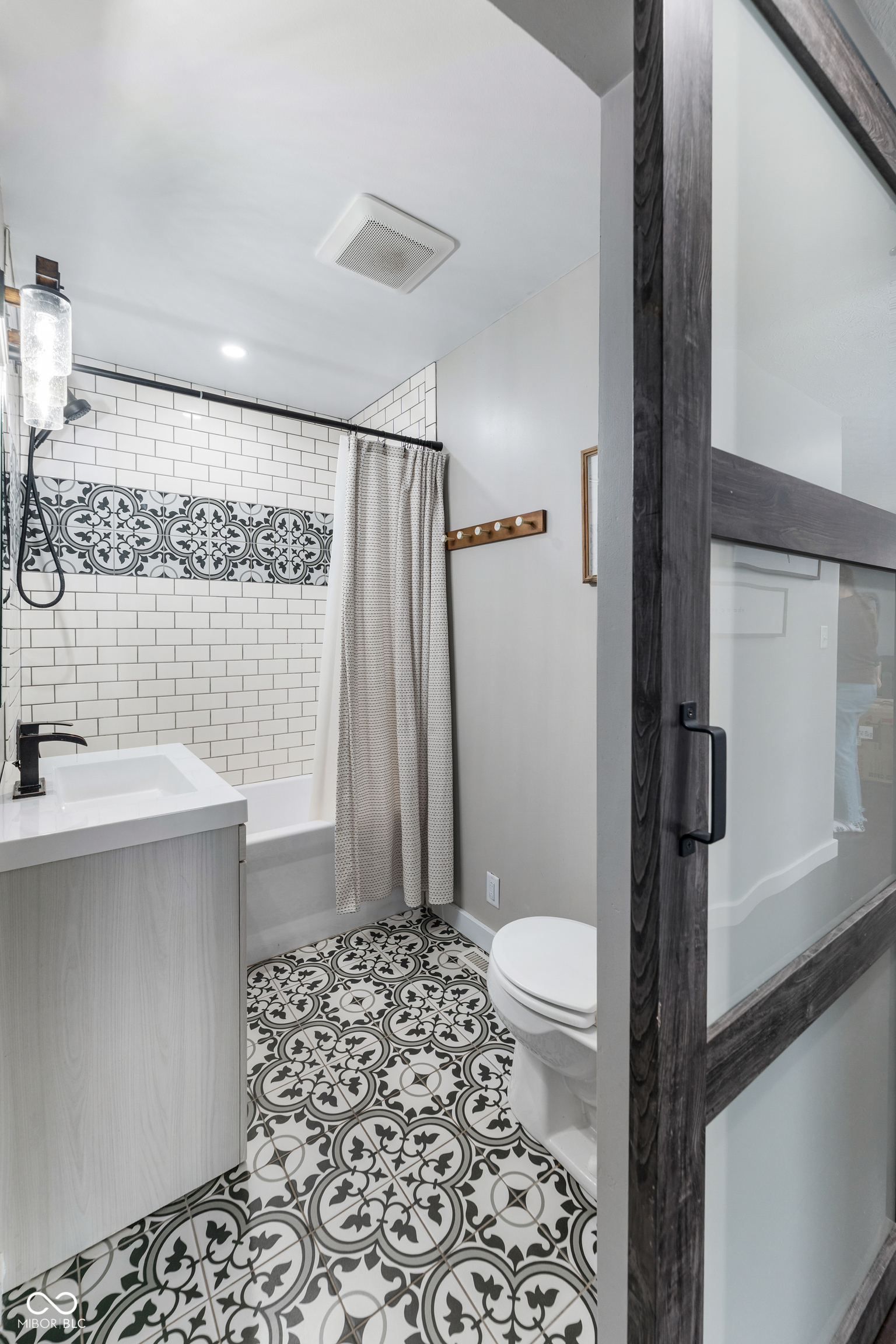 1874 West Northgate Drive Columbus, IN 47201 - Photo 39 of 63